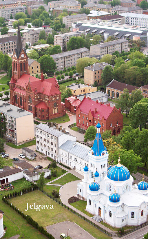 Leduskapja magnēts ar Jelgavas skatu uz īpašas mirdzošas virsmas
